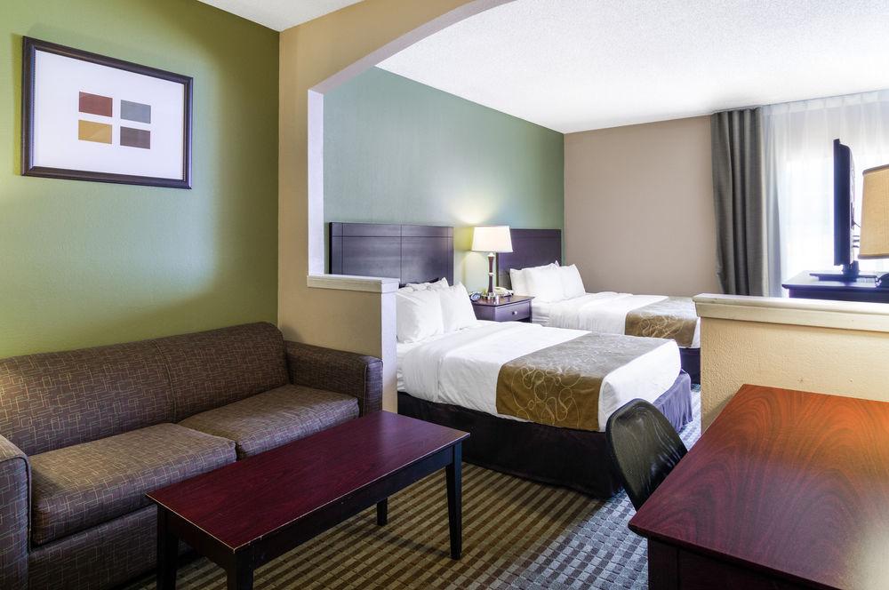 Quality Suites Las Colinas Center Irving Luaran gambar